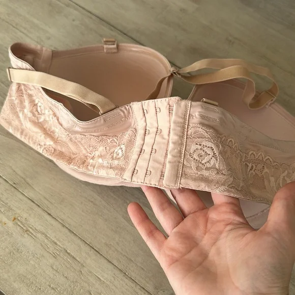 Torrid Curves Bombshell Everyday Strapless Push-Up Bra SZ 46C - Picture 9 of 14